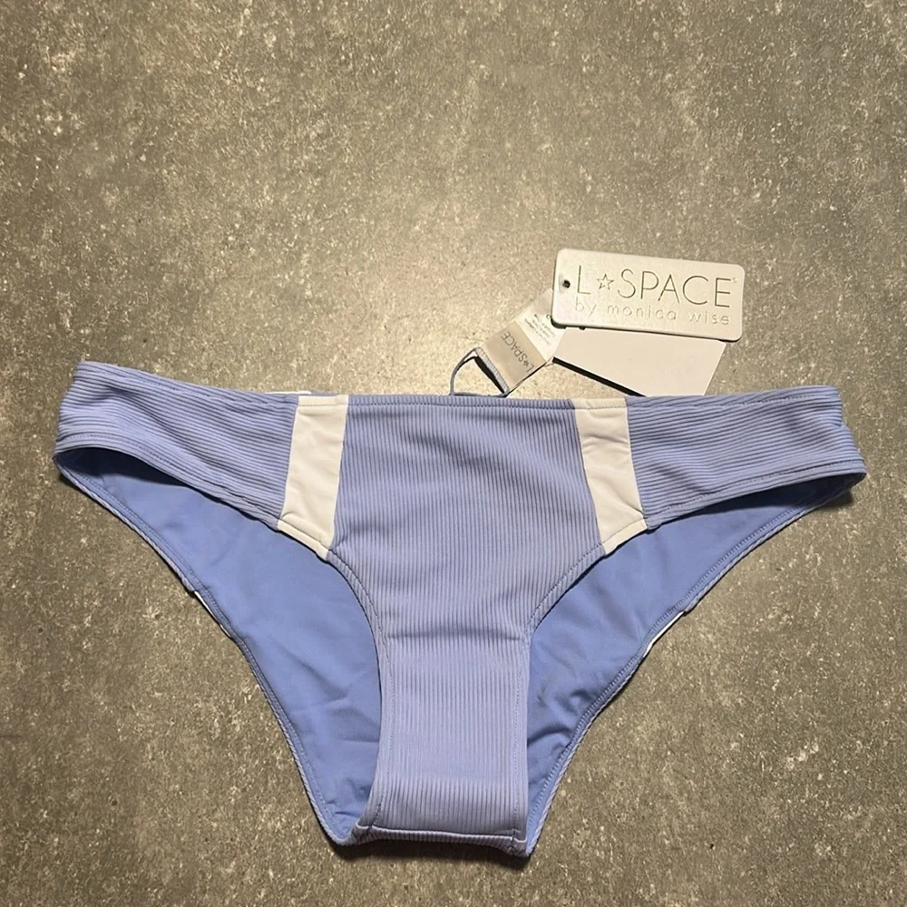 L SPACE JOHNNY BIKINI BOTTOM SIZE SMALL NWT